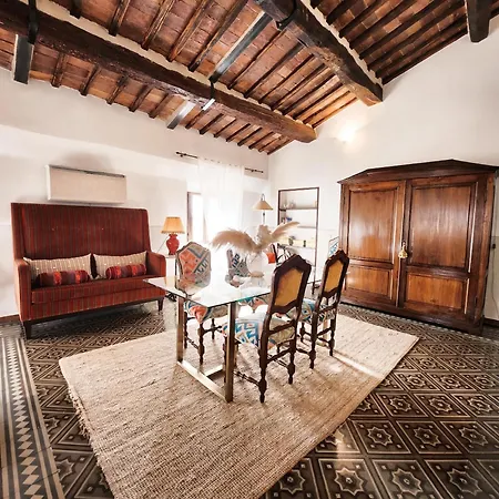 A Painting For Each Window With Air Conditioning! Siena